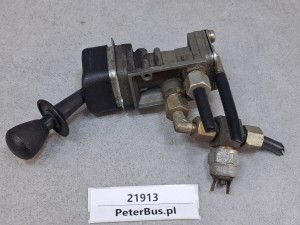 Rączka, zawór hamulca ręcznego BOVA Futura EURO 3, nr  9750030104, WABCO nr 9617210110 