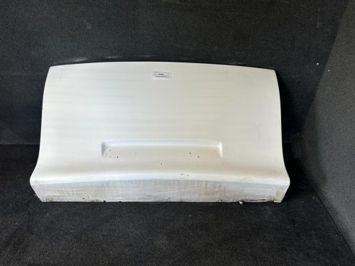 00980, Zderzak przedni BOVA Futura, środkowa część wraz ze stelażem (9).jpg