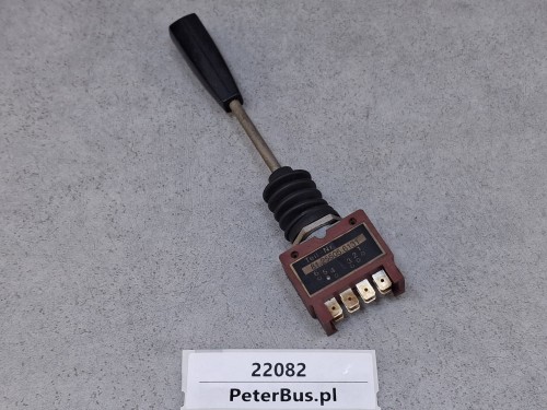 22082a, Manetka, rączka hamulca elektrycznego TELMA, SEUFFER 635 nr 81.25505.6131, MAN, 8 PINów (6).jpg