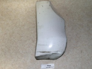Narożnik prawy, zderzak przód RENAULT ILIADE