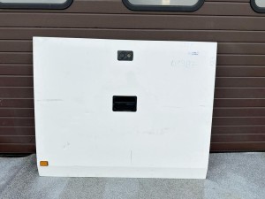 Klapa kufra bagażowego RENAULT ILIADE wysoka 152,5 cm x 123 cm