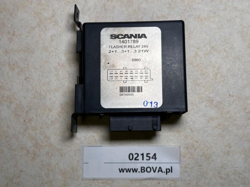 02154, Sterownik, przekaźnik, przerywacz kierunkowskazów SCANIA 1401789, autobus IRIZAR Century  (2).jpg