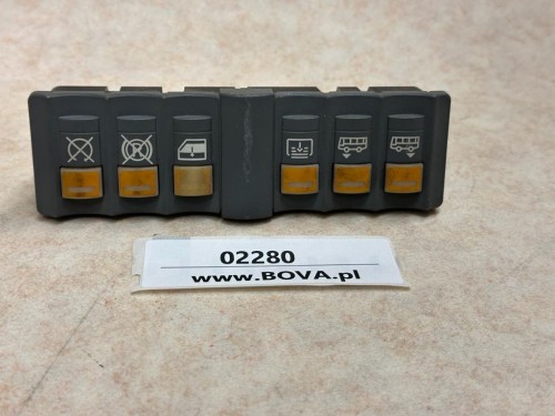 02280a, Zestaw 6 klawiszy pulpitu NEOPLAN - opuszczanie szyby kierowcy, poziomowanie wysokości nadwozia, nr VDO 1368 (1).jpeg