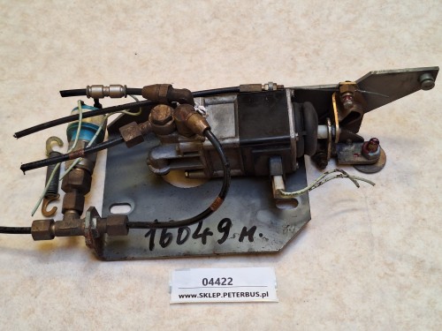 04422, Mechanizm ręcznego, awaryjnego otwierania drzwi (linka), Renault Iliade, zawór drzwi ILIADE (7).jpeg