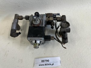 Zespół zaworów autobusu NEOPLAN N316 SHD, numer Pneumatics PN-10069  oraz  bosch 0481003036