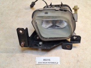 Lampa przeciwmgłowa, reflektor przeciwmgłowy PRAWY, BOSCH 0 305 059 001, obudowa nr 1 305 219 061,  ramka montażowa nr LE 93 A18 , REFLEKTOR NR 1 305 616 009 re