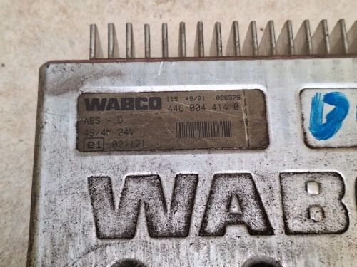 05160, Sterownik ABS-D WABCO nr 446 004 414 0, 2001 rok, BOVA Futura (1).jpg
