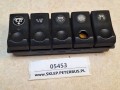 05453, Zestaw klawiszy RENAULT ILIADE, oświetlenie wewnętrzne (1).jpg