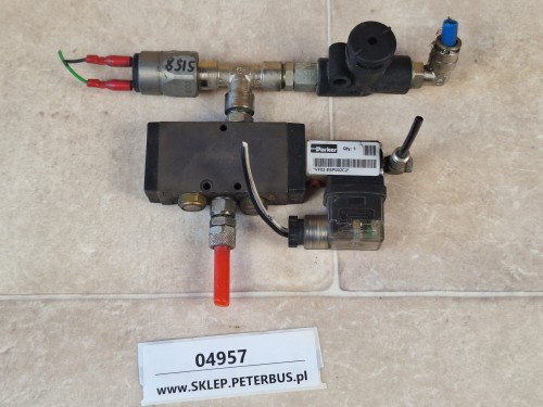 04957, Sterowanie kierunkowe zaworem PARKER VGD15-ERS2CQ 10 Bar (2).jpg