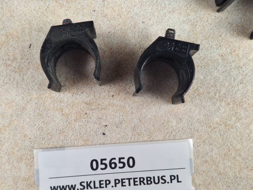 05650, Uchwyt mocujący siedzisko fotela pasażerskiego SCANIA (8).jpg