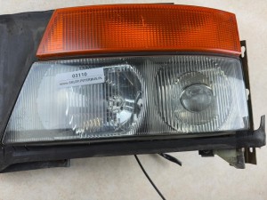 Lampa zespolona SETRA S315 UL, NF, GT, prawy przód nr 0 301 011 015, oryginał  BOSCH, wraz z kierunkowskazem 