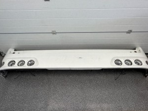 Zderzak przedni NEOPLAN SHD wraz z kompletem lamp, pas pod szybą przednią