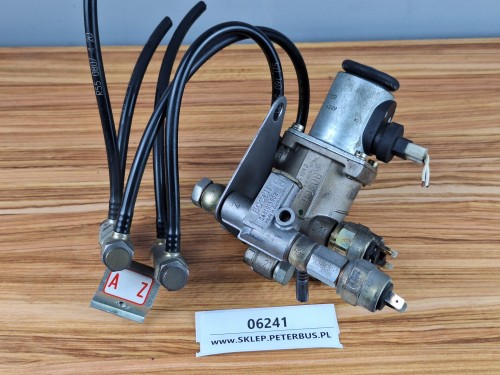 06241, Elektrozawór BOSCH 0 481 500 102 wraz z zaworem ograniczającym ciśnienie BOSCH nr 0481015002 (20).jpg