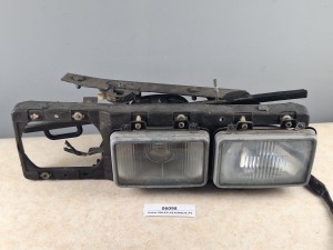 Lampa przednia wraz ze stelażem, nr 02992, BOSCH nr 1 305 621522, BOSCH  044483,  BOSCH 1 305 620 399