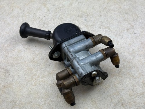 03669, Zawór hamulca ręcznego WABCO 961 722 262 7, hamulec ręczny, rączka ręcznego  (4).jpeg