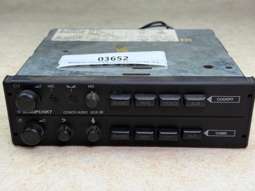 03652, Wzmacniacz autobusowy  BLAUPUNKT BCA 08, nr 7 607 804 010, panel sterownia RADIO, kaseta, CD, video  (3).jpeg