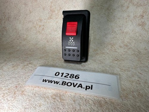01286, Przycisk, włącznik, klawisz pulpitu autobusu BOVA EURO 3, FHD, FLD, Futura (1).jpeg