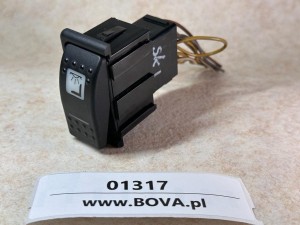 Włącznik oświetlenia nad fotelami pasażerów autobusu BOVA EURO 3
