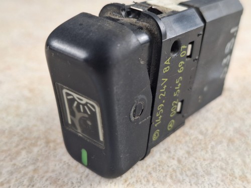 06741, Klawisz, przycisk, włącznik oświetlenia Mercedes 1459.24V 8A, nr 002 545 69 07 (3).jpg