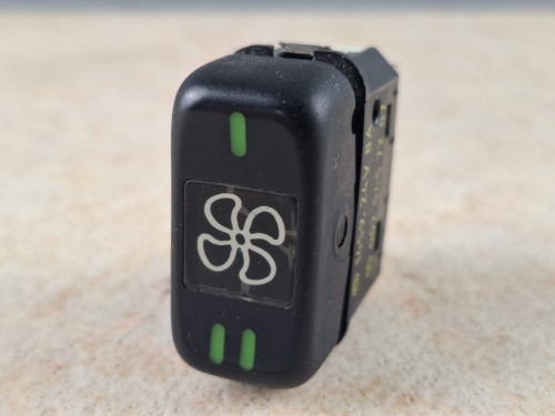 06802, Klawisz, przycisk, włącznik nawiewów 1459.24V 8a, Mercedes 002 545 69 07, nadmuchy (2).jpg