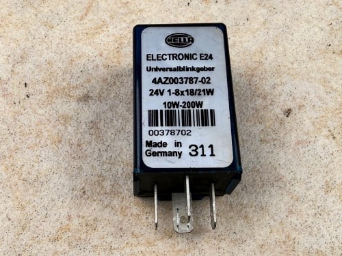 03912, Przekaźnik, przerywacz kierunkowskazów, HELLA ELECRONIC E24, 4AZ003787-02, 24V 1-8x1821W (4).jpeg