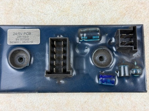 10107, Gniazdo 245V PCB, nr 288169-0, BV 007002 (3).jpeg