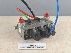 Elektrozawór otwierania drzwi WABCO nr 4726000220, SCANIA, SETRA 415, Mercedes Travego , nr 472 600 010 6