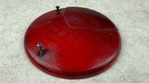 Klosz lampy tył BOVA Futura, okrągły, fi 12 cm, montaż na 3 śruby, HELLA 1179 B, klosz czerwony 