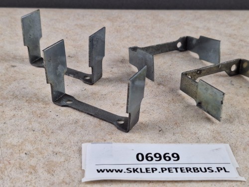 06969, Uchwyty, mocowania zegarów deski rozdzielczej, wymiary 67 mm x 41 mm (5).jpg