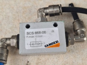 Przełącznik obiegu, zawór CAMOZZI nr scs-668-06