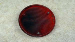 Klosz lampy tył BOVA Futura, okrągły, kolor czerwony, HELLA SAE S 99, mocowany na 3 śruby