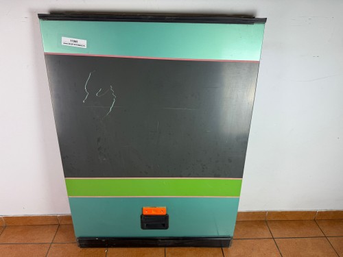 11065, Klapa boczna kufra bagażowego SETRA S315 HD, nr KAESSBOHRER UP-GMSP fibron 2437.0.00, wysokość 110 cm x 80 cm szerokości, z listwą  (1).jpeg