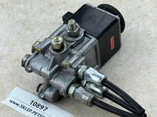 10897, Zawór pneumatyczny otwierania drzwi DT 79821, nr CP085.7697.175, nr 798211707 (4).jpeg