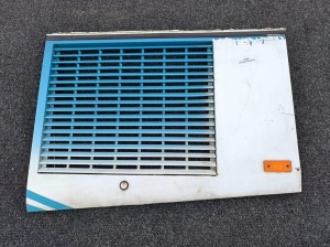 Klapa boczna, silnikowa, z kratką, SETRA S 315 H