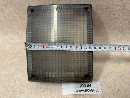01884, Lampa cofania do autobusu, wymiary 16 cm x 14 cm (7).jpg