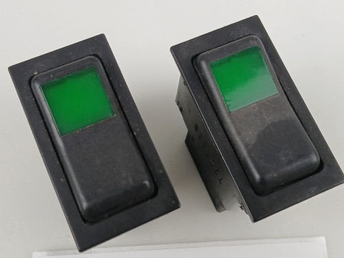 09055, Klawisz, przycisk, włącznik opuszczania, podnoszenia szyby bocznej kierowcy lub podnoszenie i opuszczanie rolety szyby przedniej autobusu BOVA Futura EURO 2, nr 511.059, 6 PINów (1).jpg