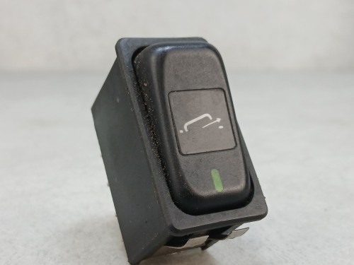 08837, Klawisz, przycisk, włącznik otwierania szyberdachu Mercedes O550 Integro nr 611 540 00 66, 8 PINów  (9).jpg