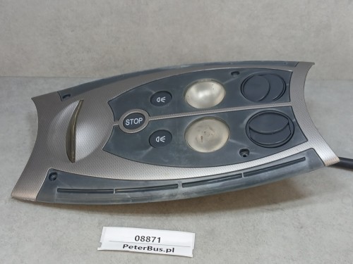 08871, Panel nawiewu i oświetlenia ISUZU Turquoise, indywidualne oświetlenie dla pasażerów, nad fotelami (10).jpg