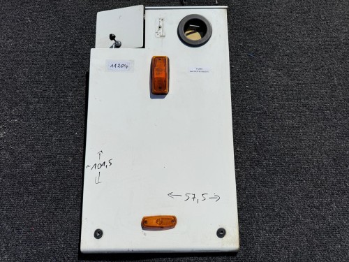 11204, Klapa boczna, serwisowa z wlewem paliwa, Futura FHD EURO 3, wymiary 101,5 cm wysokości x 57,5 cm szerokości, klapka wlewu paliwa  (6).jpeg