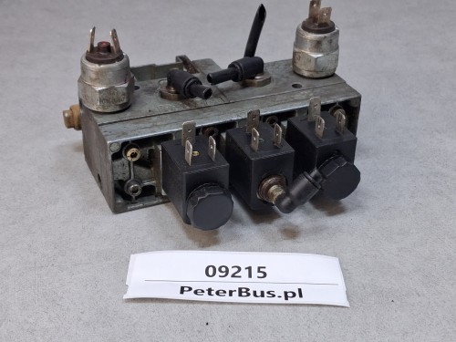 09215, Elektrozawór otwierania drzwi WABCO nr 4726000220, SCANIA, SETRA 415, Mercedes Travego, nr 472 600 010 6, nr WABCO 472 600 022 0  (10).jpg