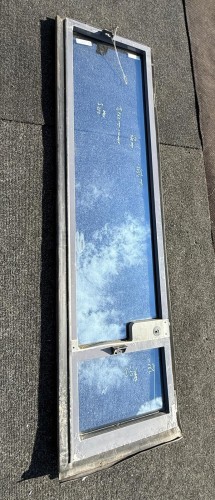 11403, Drzwi autobusowe tył, tylne skrzydło podwójnych drzwi (lewe patrząc od zewnątrz) (18).jpeg