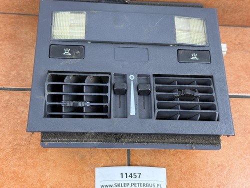 11457, Panel nad fotelem pasażera autobusu Mercedes O404 RH, indywidualne oświetlenie, nawiew dla pasażerów (2).jpeg