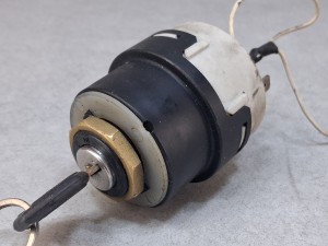 Stacyjka zapłonu BOVA Futura nr 51120, wraz z kluczykiem