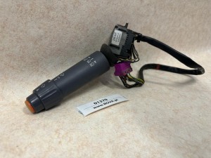 Przełącznik zespolony pod kierownicą, światła, kierunkowskazy, wycieraczki, spryskiwacz, nr ZGS 007