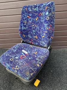 ISRI Fotel kierowcy autobusu, pneumatyczny, niskie oparcie, regulacja wysokości oraz przód tył