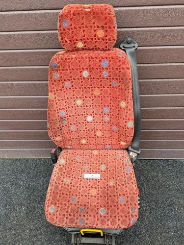 11507, Fotel kierowcy autobusu, pneumatyczny, pas, pokrętła regulacji położenia, regulacja przód tył (22).jpeg