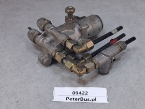 Zawór otwierania i zamykania drzwi RENAULT, SCANIA, SETRA, KNORR-BREMMSE nr 0 481 500 101, wraz z  zaworem regulacji ciśnienia BOSCH 0481015002