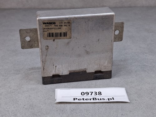 09738, Podstacja sterownia klimatyzacją BOVA Futura, WABCO numer 446 096 002 0  (2).jpg