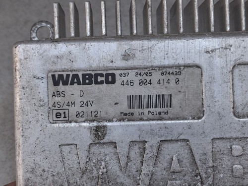 21049, Sterownik ABS-D WABCO nr 446 004 414 0, 2005 rok, BOVA Futura EURO 3, WABCO 4460044140 (2).jpg