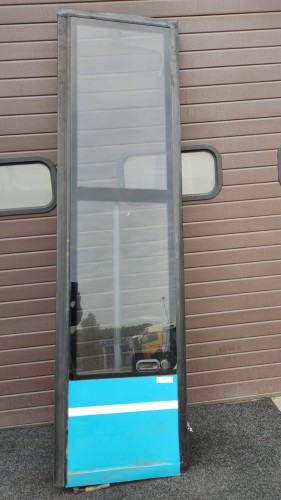 01493, Drzwi środkowe wraz z siłownikiem, skrzydło PRAWE, SETRA S 315 UL (4).jpg